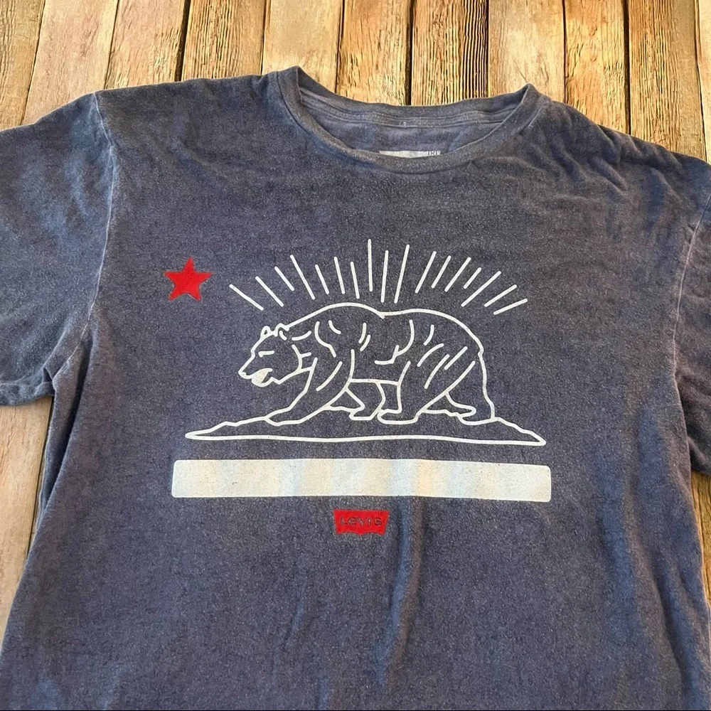 Levi’s State of California flag mens short sleeve graphic tee shirt | size M